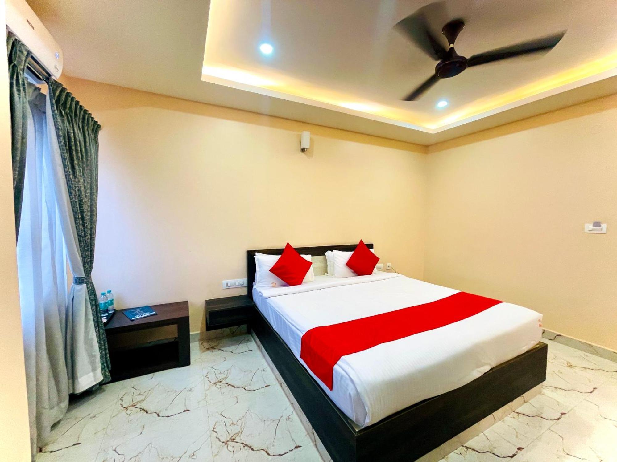 Aura By Agira Hotels Yelahanka Exterior foto
